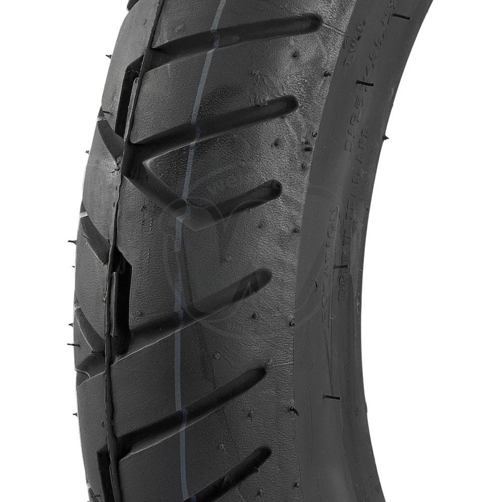 0CD1152_ad6872 two.jpg